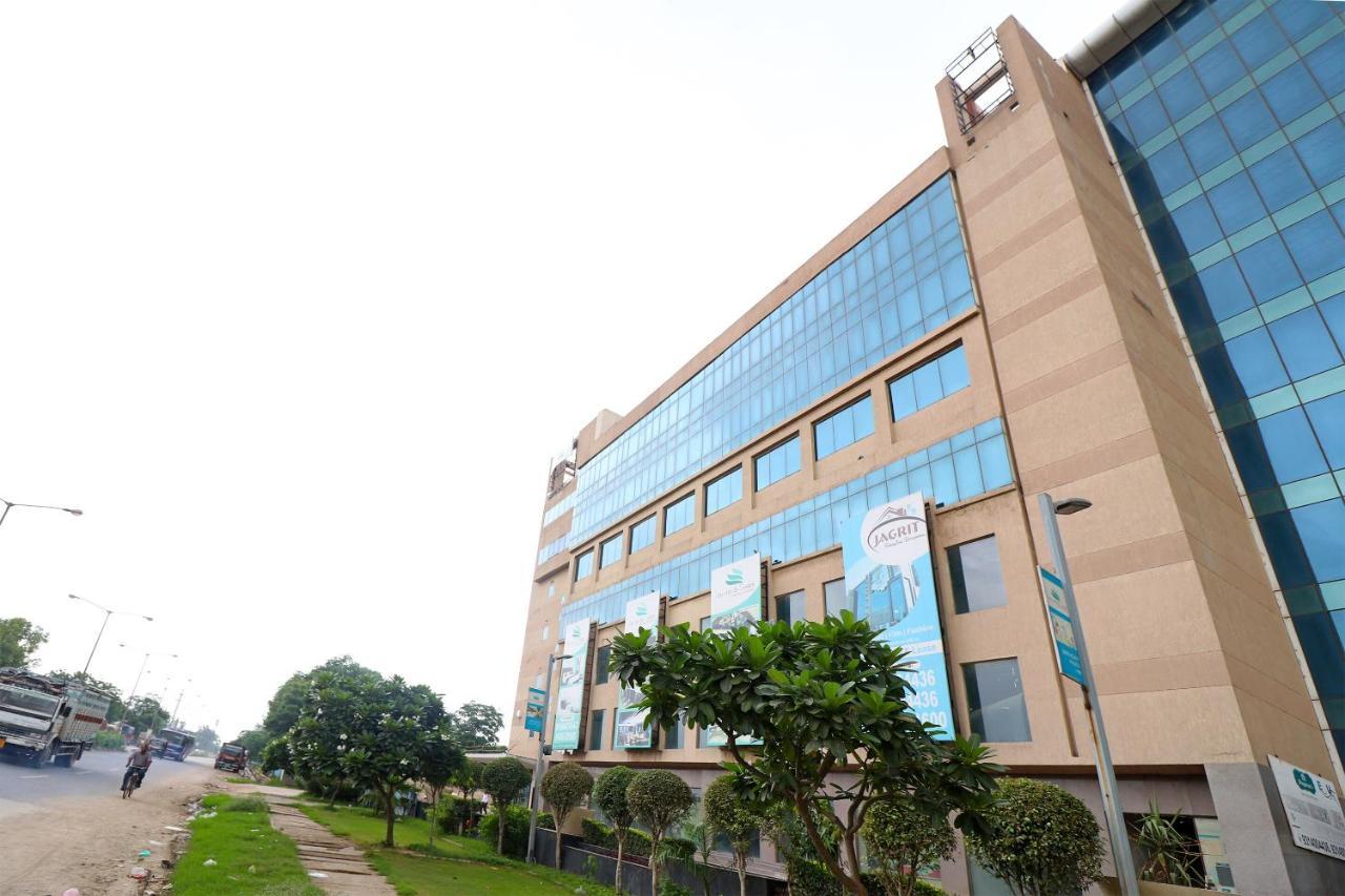 Capital O 19296 Joy Inn & Suites Bhiwadi Exterior foto