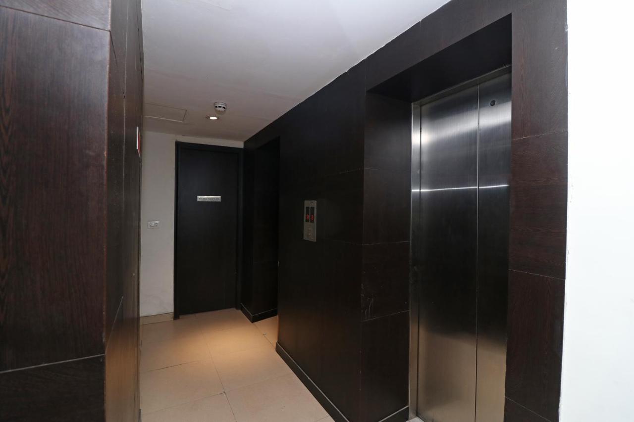 Capital O 19296 Joy Inn & Suites Bhiwadi Exterior foto