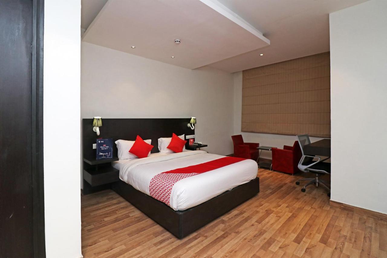 Capital O 19296 Joy Inn & Suites Bhiwadi Exterior foto